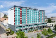 Courtyard Columbia Downtown by USC