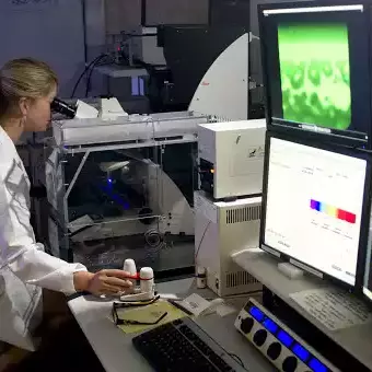 Customized Confocal Raman Microscope at the Center for Biofilm Engineering