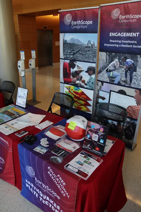 Earthscope exhibit booth at the Earth Educators' Rendezvous.